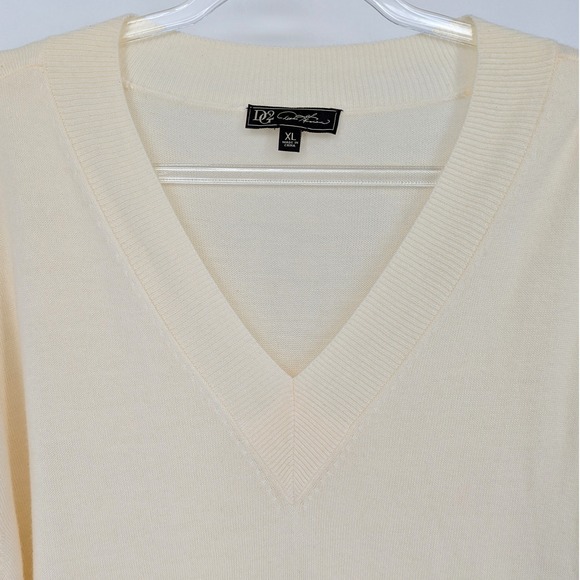 DG2 Diane Gilman Lux Touch Ivory V Neck Sweater Top Women's XL Tunic Boyfriend - Picture 2 of 9